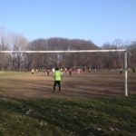 Una veduta del campo di calcio dalla nostra parte