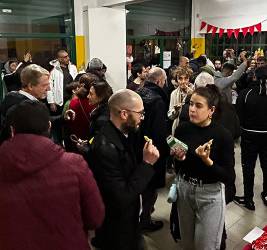 scuola_alfabeti_festa_natale_scuolaserale_24_cover